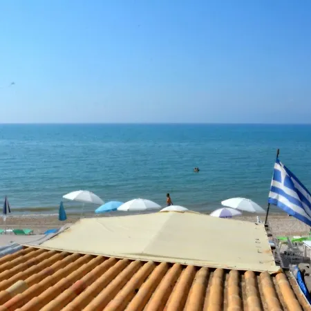 Apartament On The Beach *